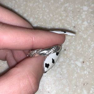 Twisted Lines Pandora Silver Ring